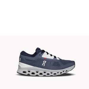 NEW ON Cloudstratus 3 in metal/glacier